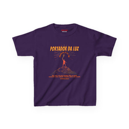 Mateus 5:14–16 Camiseta Infantil: Portador da Luz